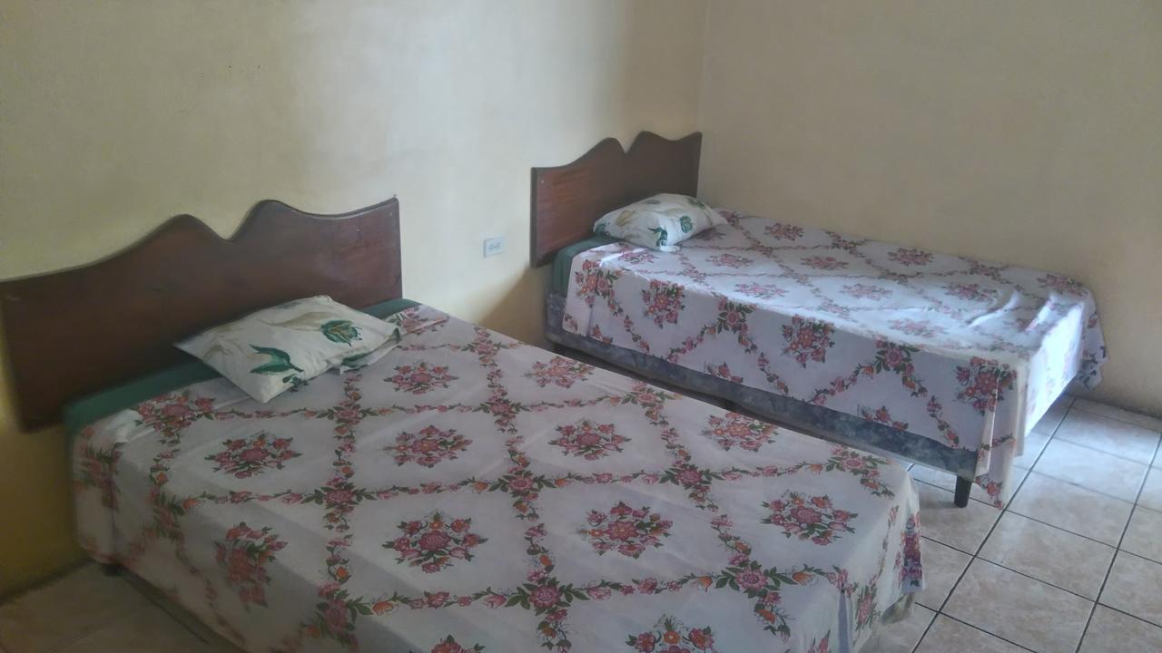 פלורס Hotel Posada Tayazal מראה חיצוני תמונה